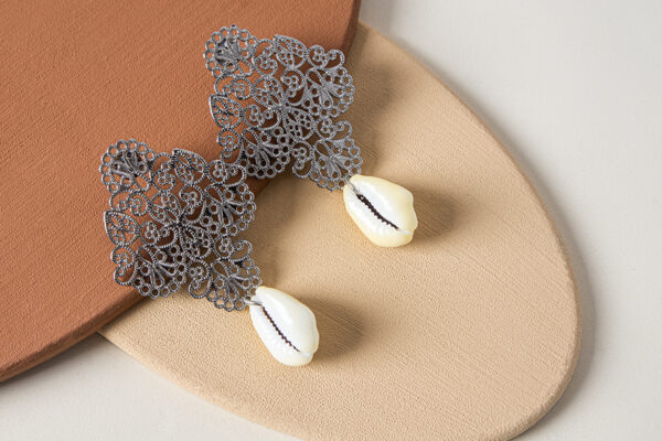 Boucles d'oreilles Dentelle et Cauri